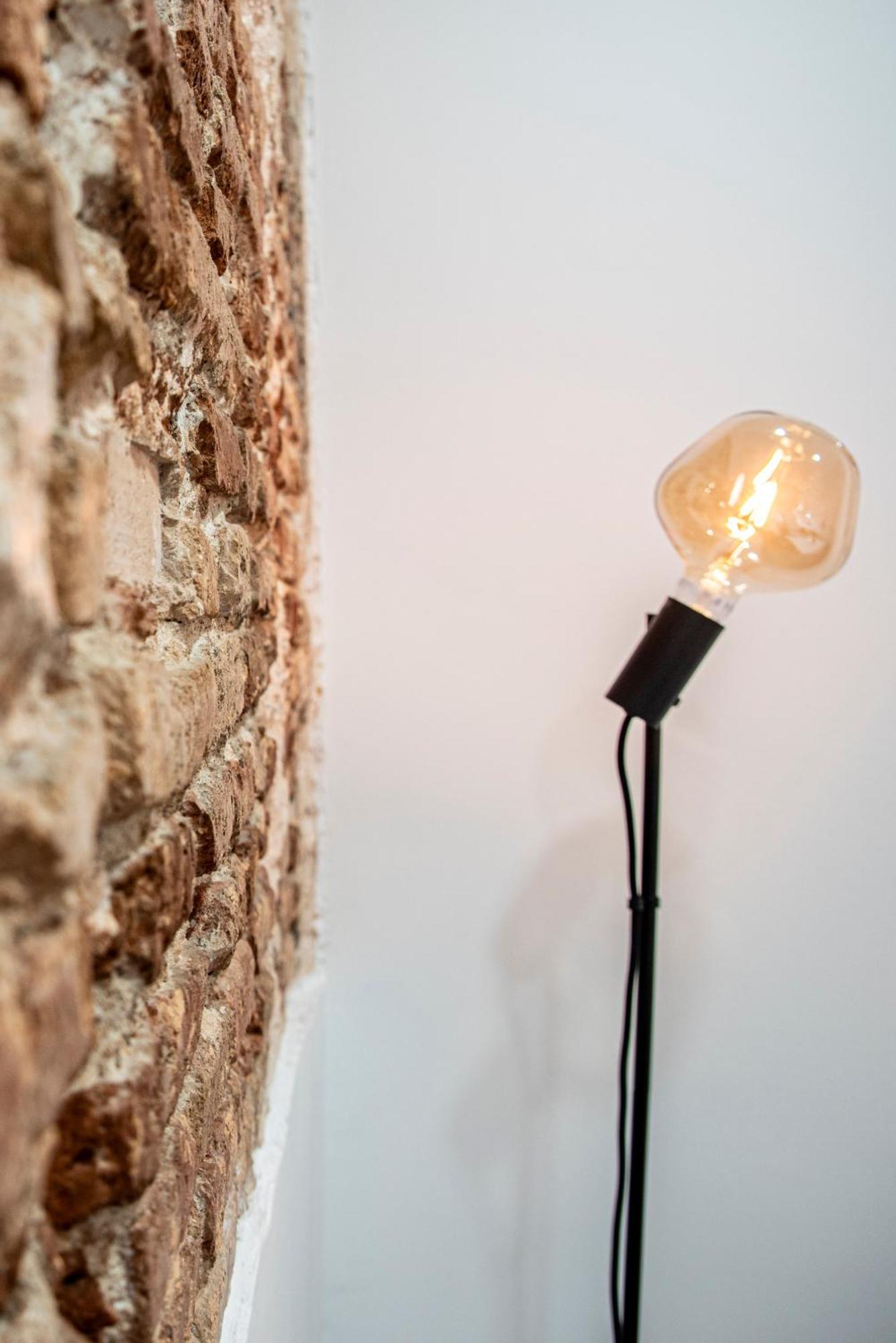 Design Apartment Placa La Font Tarragona Bagian luar foto
