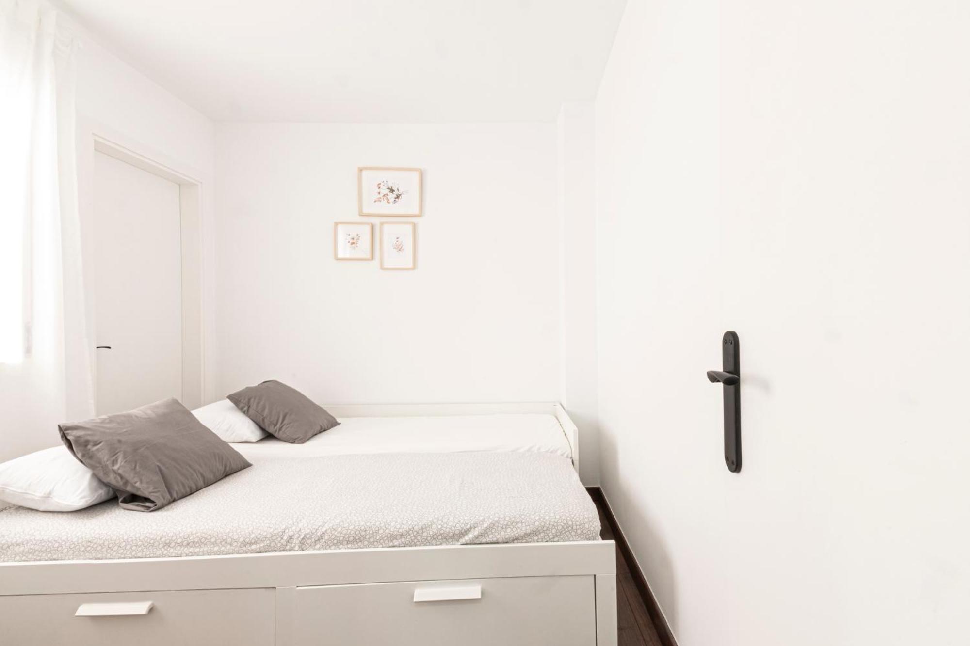 Design Apartment Placa La Font Tarragona Bagian luar foto